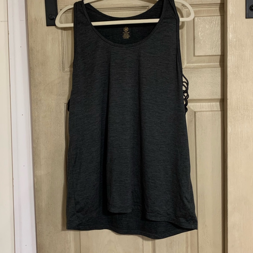 Gaiam Workout Tank - XL (UPDATED LISTING)